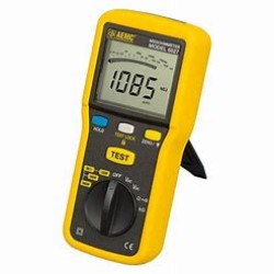 6527 - AEMC Megohmmeter 1KV
